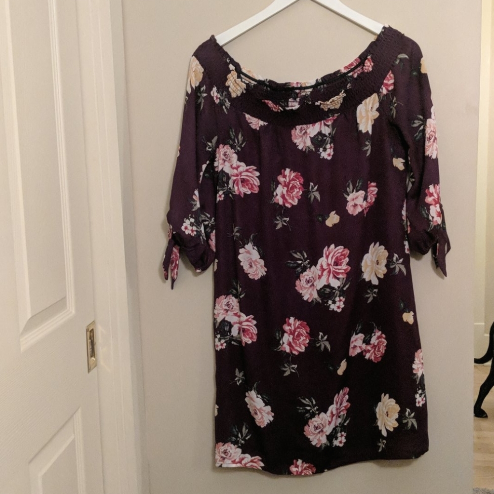 Miami / Off-the-Shoulder Dress